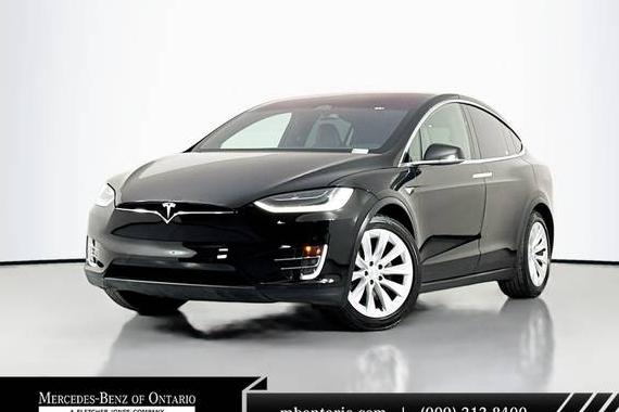 TESLA MODEL X 2018 5YJXCDE20JF115921 image